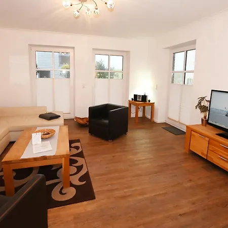 Bernstein Mare Luxor 04